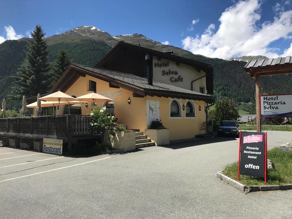 Hotel Pizzeria Selva Zernez Exterior photo